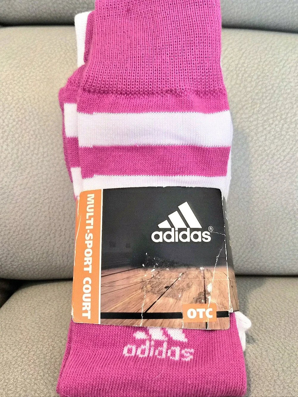adidas Athletic/Sports nwt pair